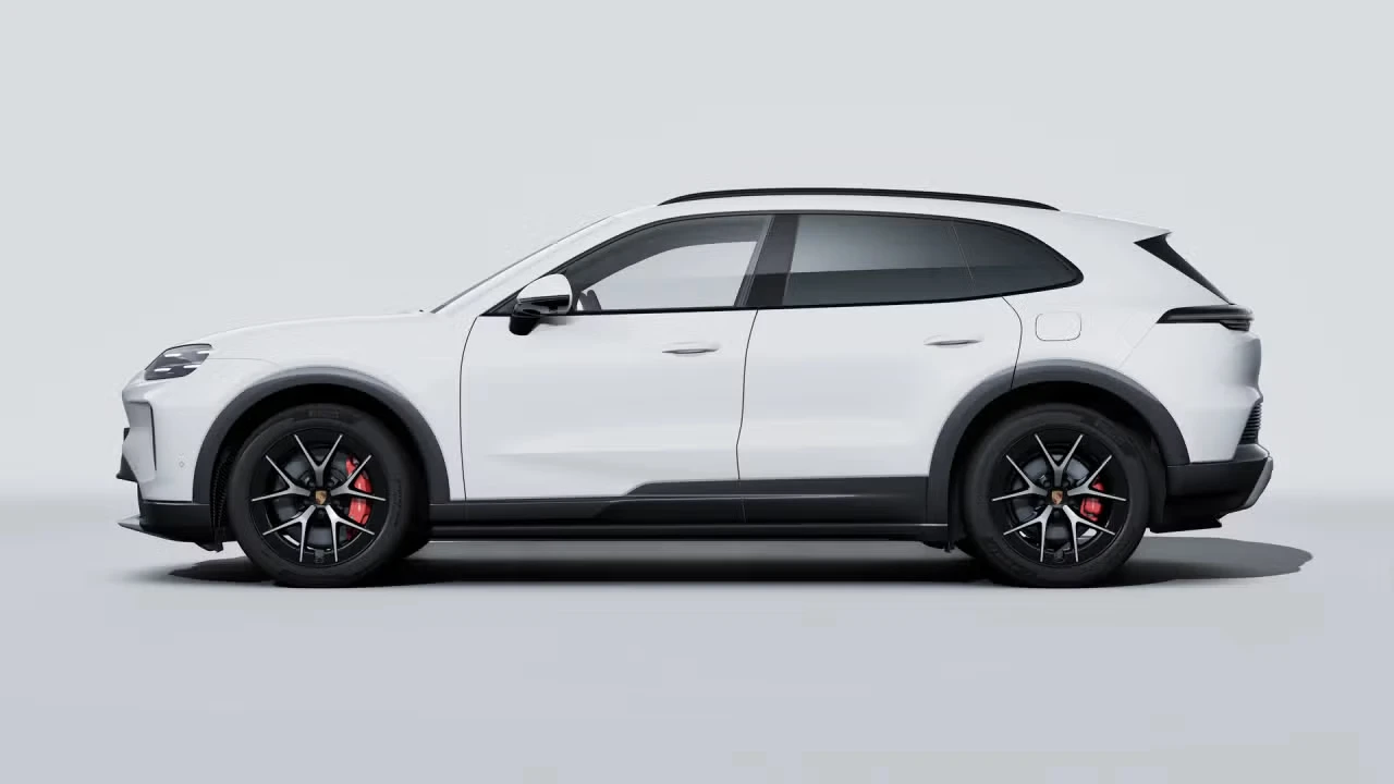 2026 Porsche - Image 12 of 30