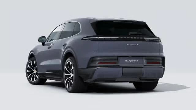 2026 Porsche - Image 18 of 30