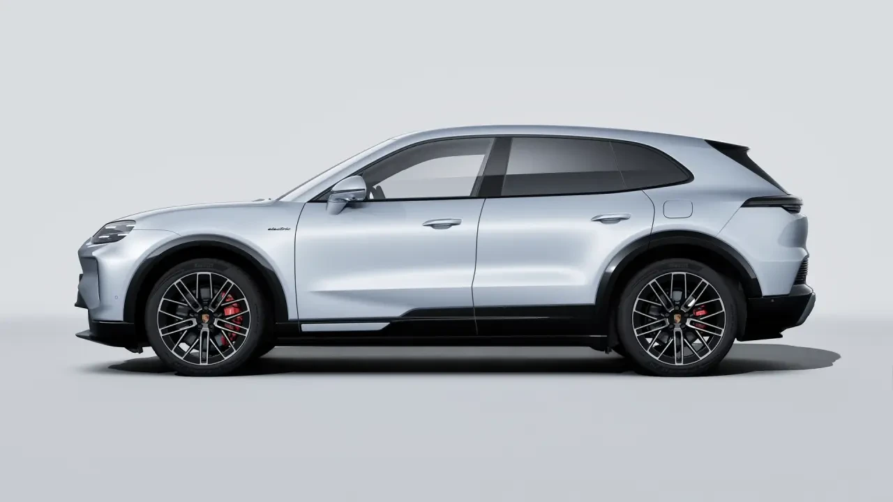 2026 Porsche 9Y0/9Y3 Cayenne - Image 16 of 31