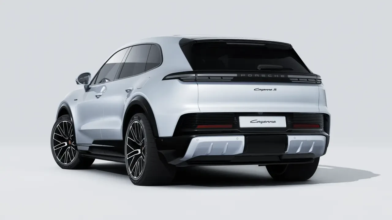 2026 Porsche 9Y0/9Y3 Cayenne - Image 24 of 31