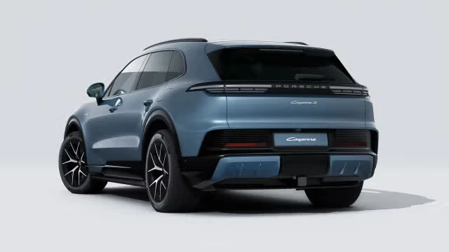 2026 Porsche 9Y0/9Y3 Cayenne - Image 18 of 30