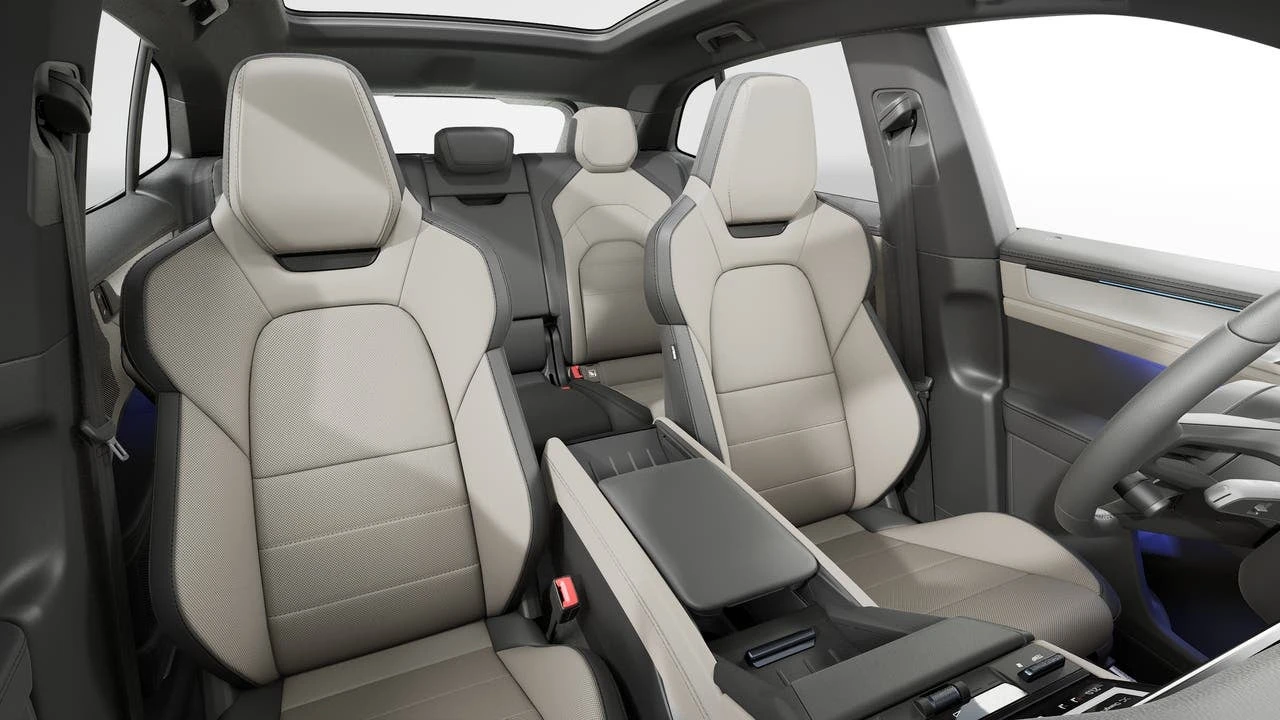 2026 Porsche 9Y0/9Y3 Cayenne - Image 12 of 14