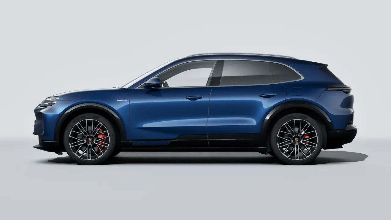 2026 Porsche 9Y0/9Y3 Cayenne - Image 16 of 31