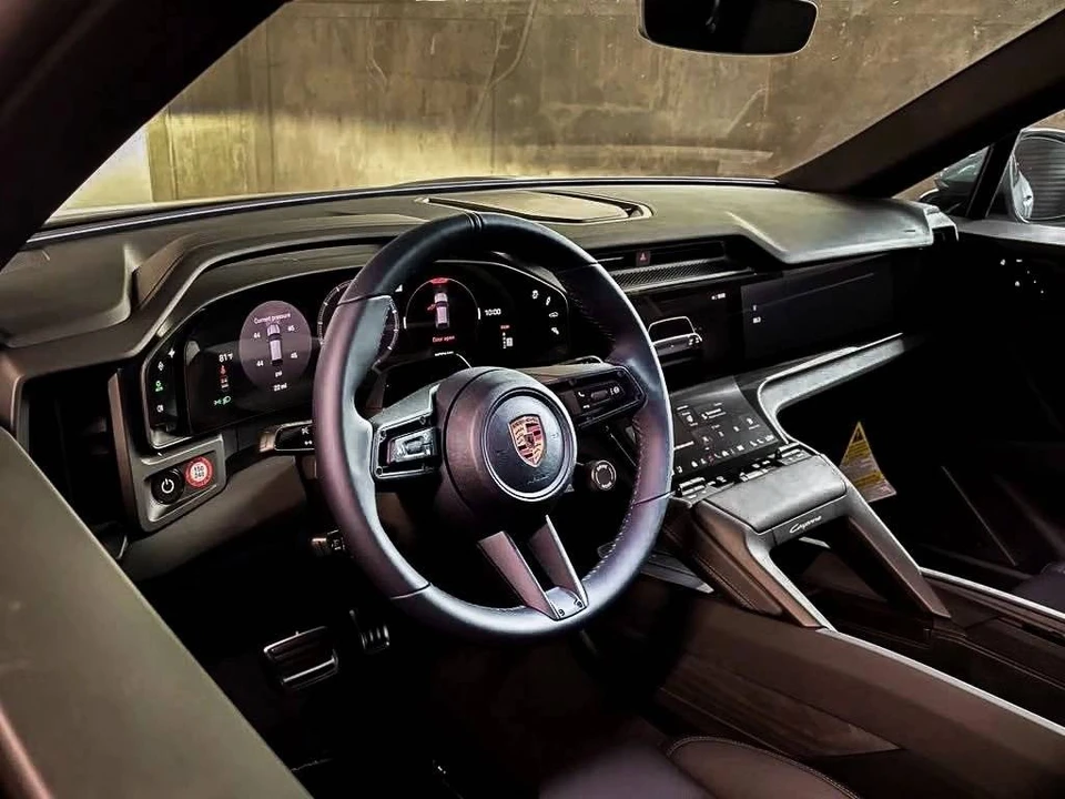 2026 Porsche 9Y0/9Y3 Cayenne S - Image 4 of 5