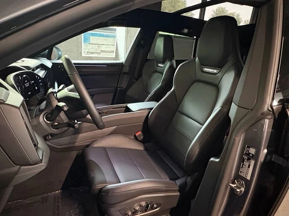 2026 Porsche 9Y0/9Y3 Cayenne S - Image 5 of 5
