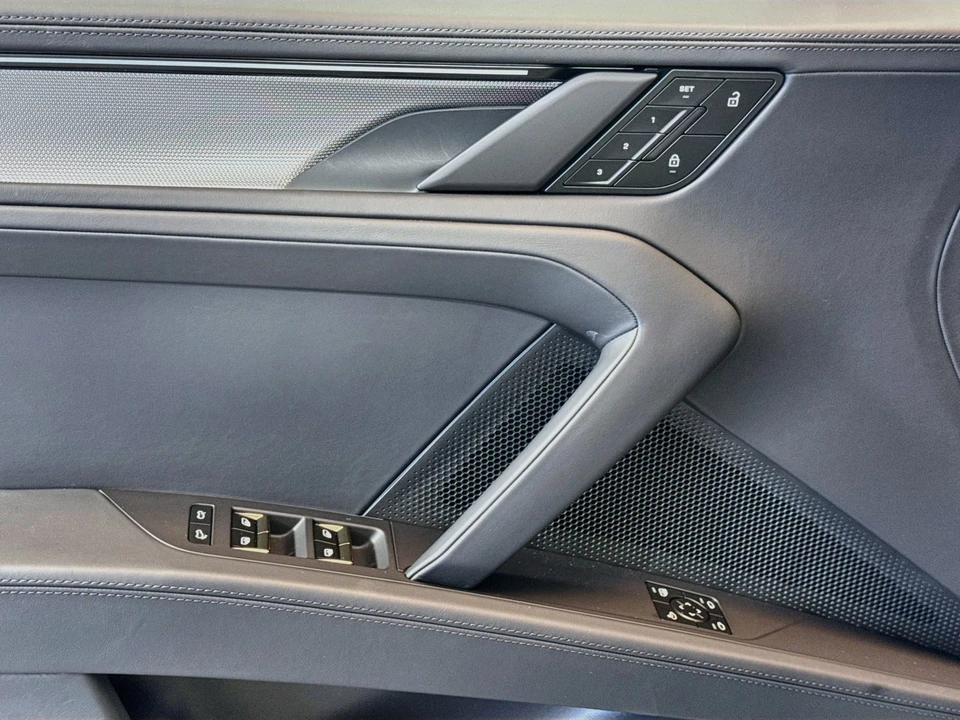 2026 Porsche 9Y0/9Y3 Cayenne S - Image 11 of 27