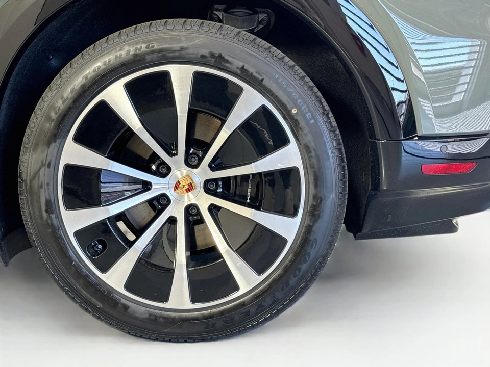 2026 Porsche 9Y0/9Y3 Cayenne S - Image 23 of 27
