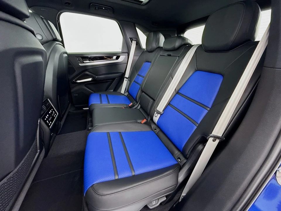 2026 Porsche 9Y0/9Y3 Cayenne S - Image 26 of 31