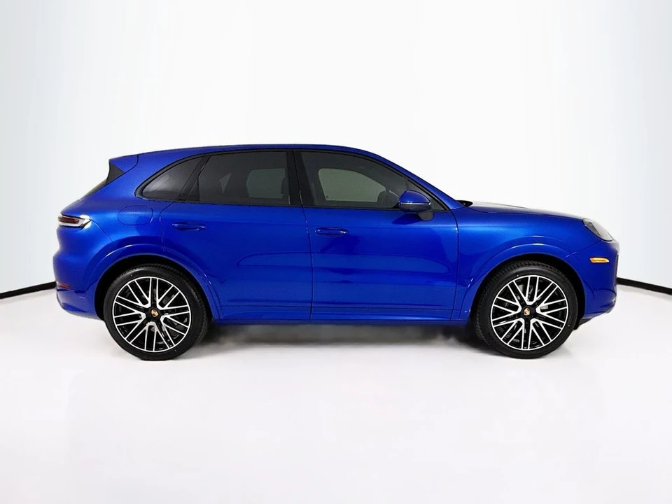 2026 Porsche 9Y0/9Y3 Cayenne S - Image 8 of 31