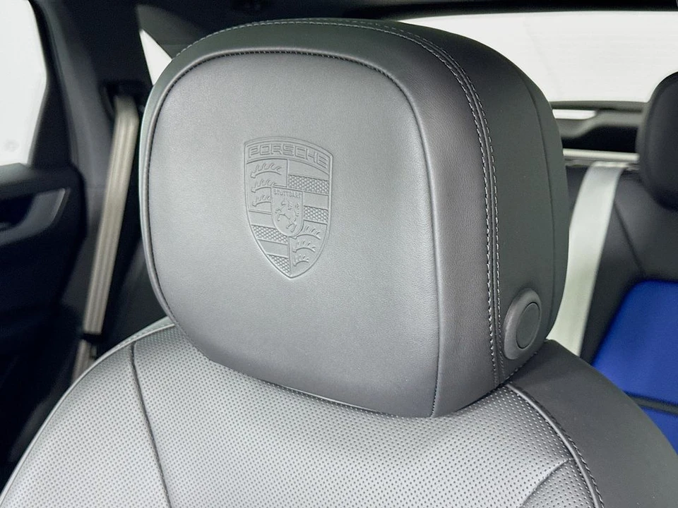 2026 Porsche 9Y0/9Y3 Cayenne S - Image 15 of 31