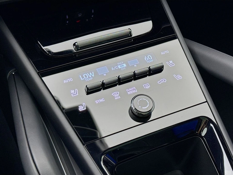 2026 Porsche 9Y0/9Y3 Cayenne S - Image 24 of 31