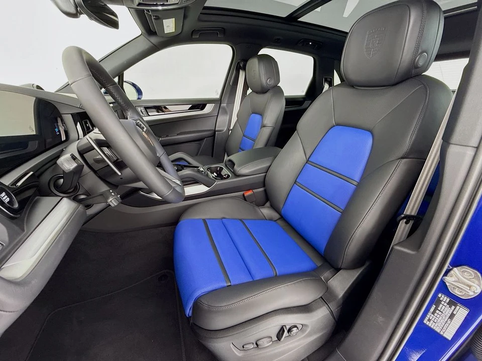2026 Porsche 9Y0/9Y3 Cayenne S - Image 5 of 31