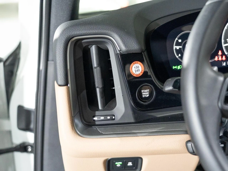 2026 Porsche 9Y0/9Y3 Cayenne S - Image 22 of 27