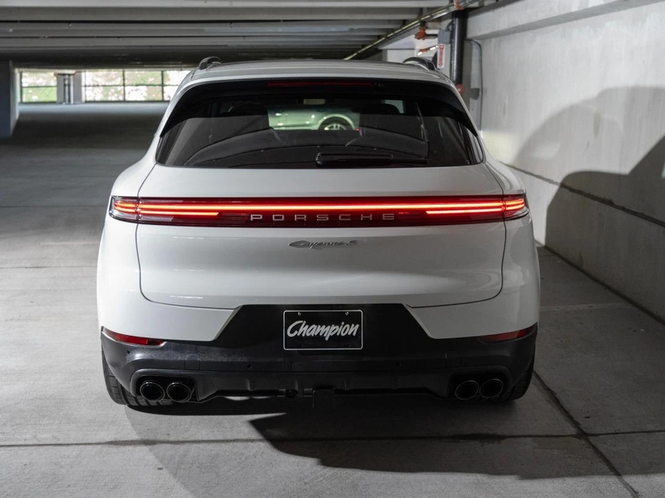 2026 Porsche 9Y0/9Y3 Cayenne S - Image 11 of 27