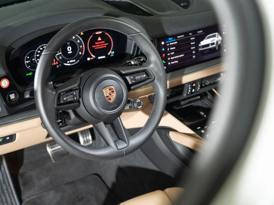 2026 Porsche 9Y0/9Y3 Cayenne S - Image 14 of 27