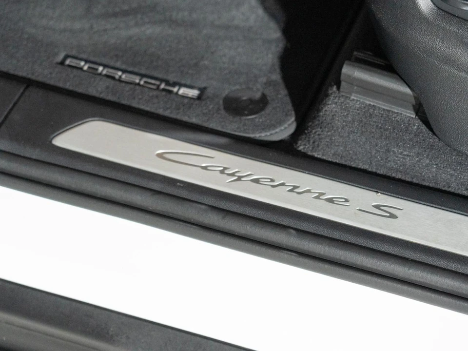2026 Porsche 9Y0/9Y3 Cayenne S - Image 12 of 27