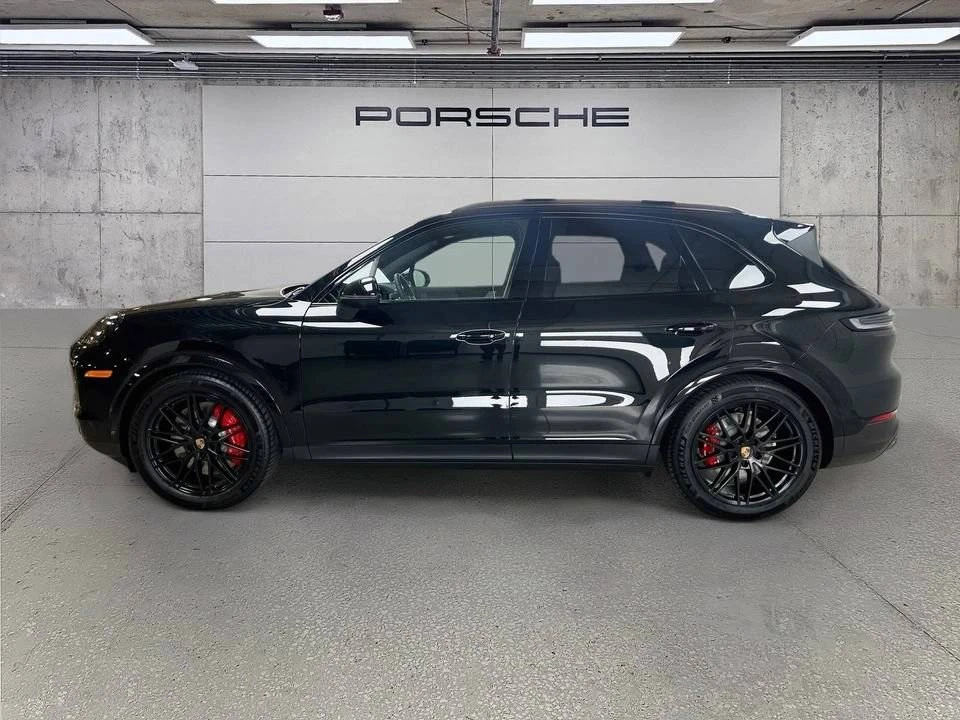 2026 Porsche 9Y0/9Y3 Cayenne S - Image 2 of 4