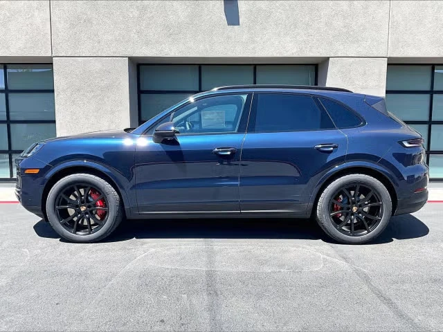 2026 Porsche 9Y0/9Y3 Cayenne S - Image 10 of 31