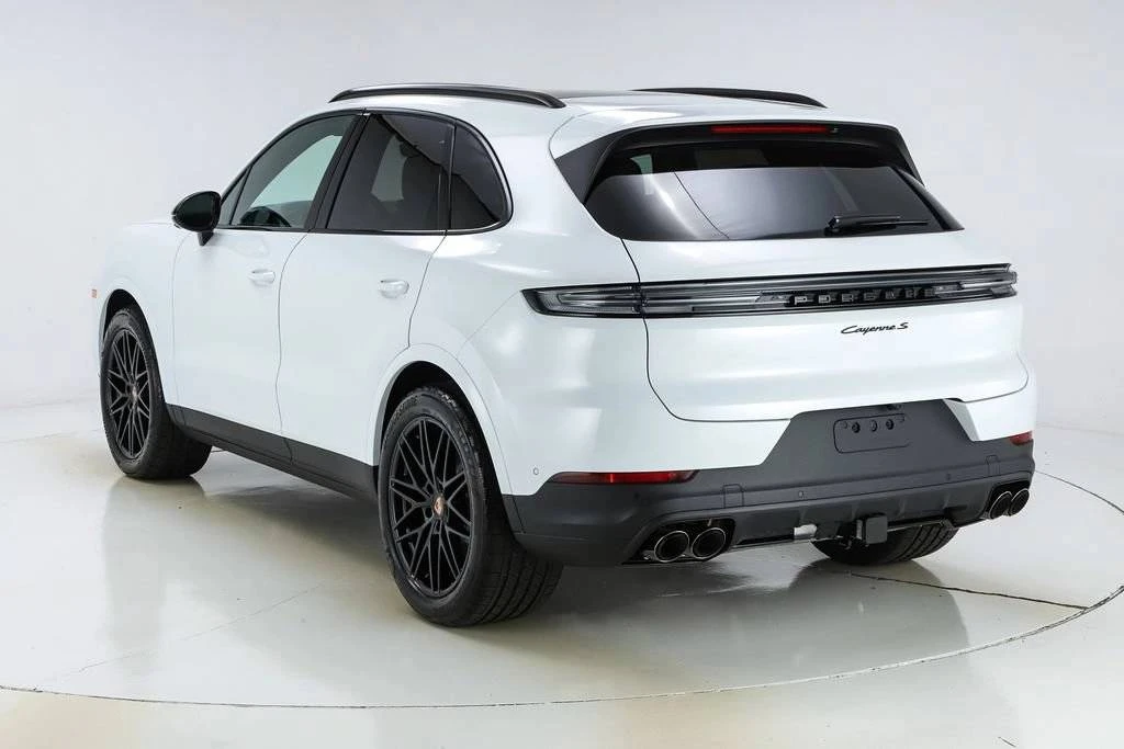 2026 Porsche 9Y0/9Y3 Cayenne S - Image 3 of 5