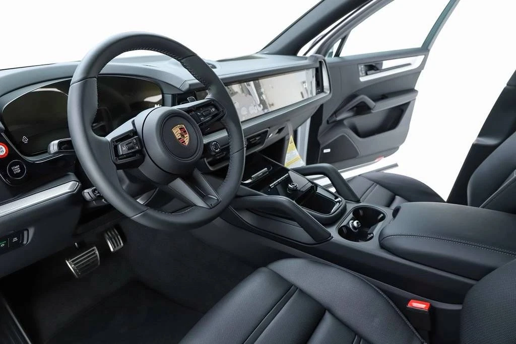 2026 Porsche 9Y0/9Y3 Cayenne S - Image 4 of 5