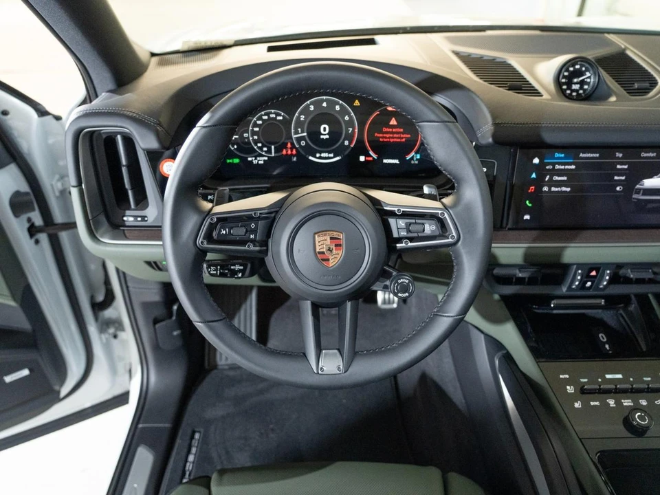 2026 Porsche 9Y0/9Y3 Cayenne S - Image 29 of 30