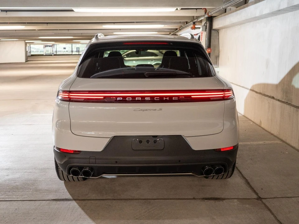 2026 Porsche 9Y0/9Y3 Cayenne S - Image 10 of 30