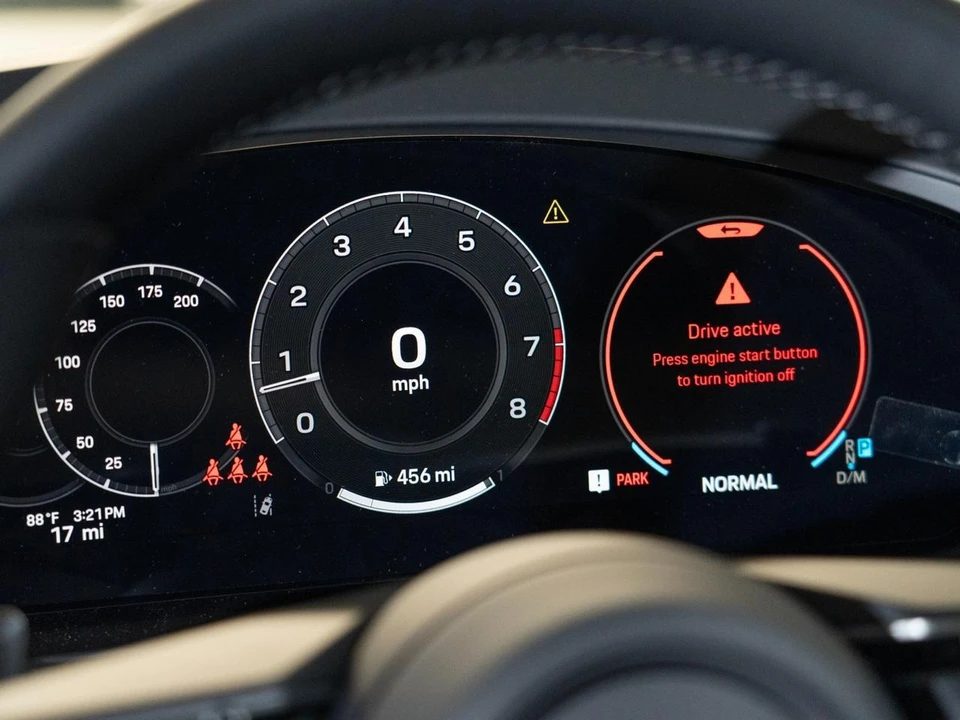2026 Porsche 9Y0/9Y3 Cayenne S - Image 19 of 30