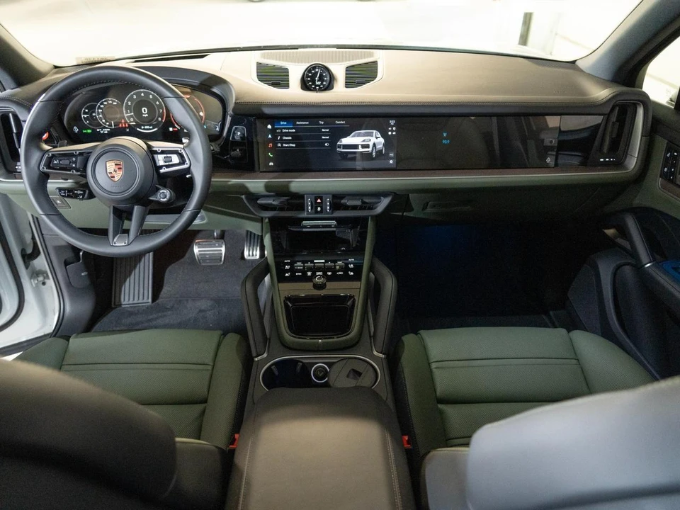 2026 Porsche 9Y0/9Y3 Cayenne S - Image 26 of 30