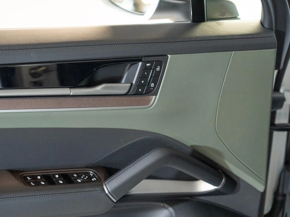 2026 Porsche 9Y0/9Y3 Cayenne S - Image 17 of 30