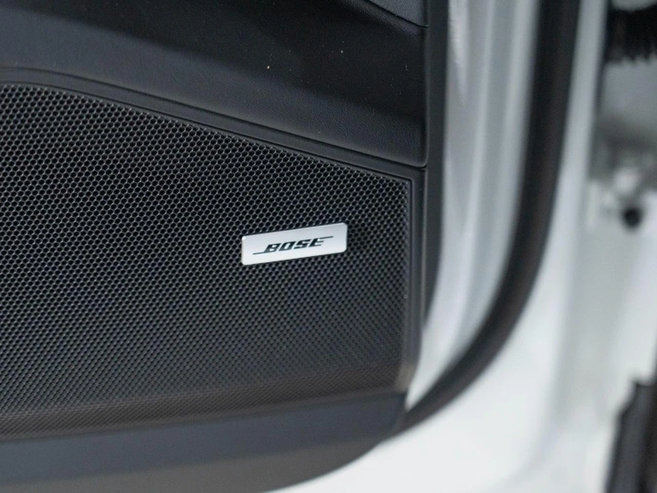 2026 Porsche 9Y0/9Y3 Cayenne S - Image 18 of 30
