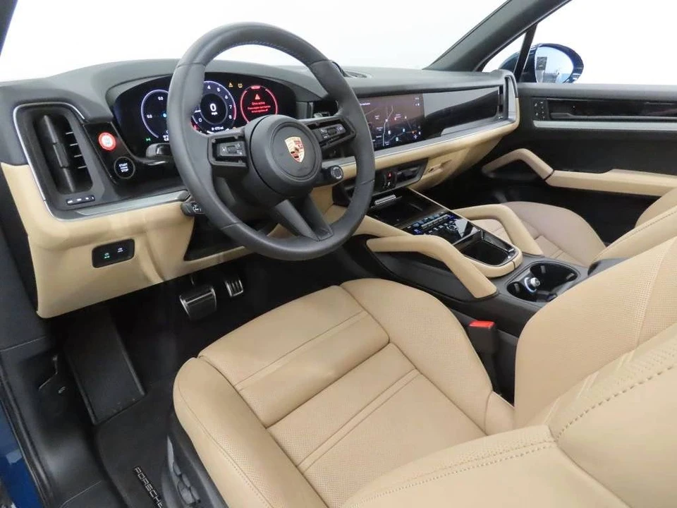 2026 Porsche 9Y0/9Y3 Cayenne S - Image 4 of 5