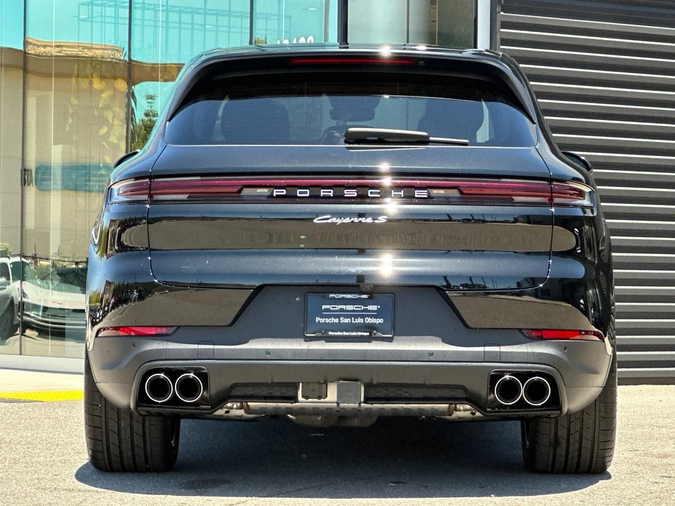 2026 Porsche 9Y0/9Y3 Cayenne S - Image 7 of 31