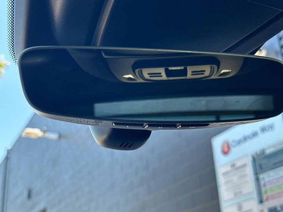 2026 Porsche 9Y0/9Y3 Cayenne S - Image 22 of 31