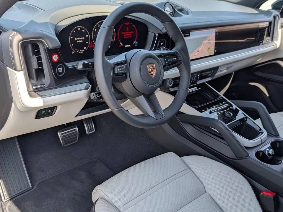 2026 Porsche 9Y0/9Y3 Cayenne S - Image 4 of 4