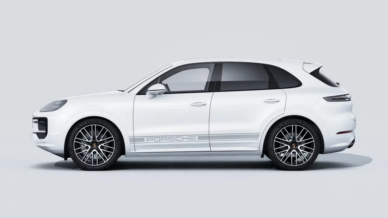 2026 Porsche 9Y0/9Y3 Cayenne S - Image 12 of 30