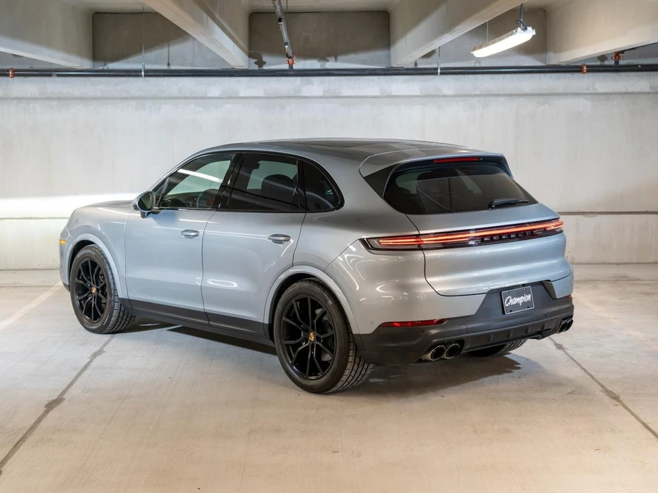 2026 Porsche 9Y0/9Y3 Cayenne S - Image 4 of 31