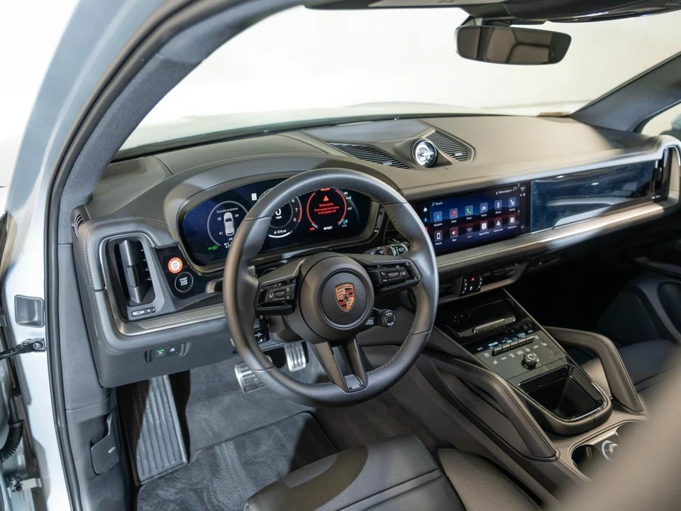 2026 Porsche 9Y0/9Y3 Cayenne S - Image 5 of 31