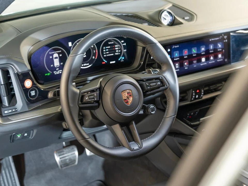 2026 Porsche 9Y0/9Y3 Cayenne S - Image 21 of 31