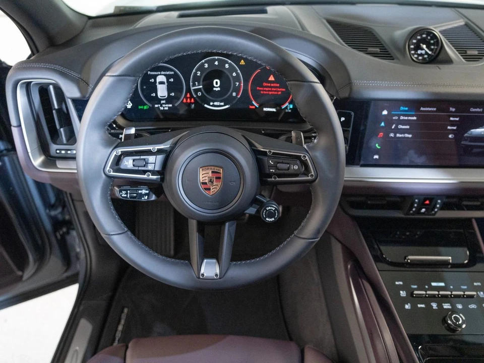 2026 Porsche 9Y0/9Y3 Cayenne S - Image 28 of 29