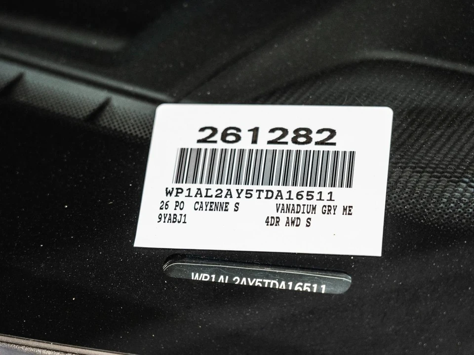 2026 Porsche 9Y0/9Y3 Cayenne S - Image 29 of 29