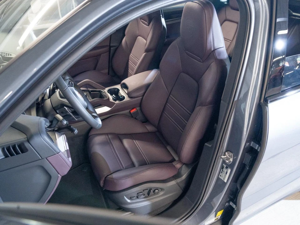 2026 Porsche 9Y0/9Y3 Cayenne S - Image 5 of 29