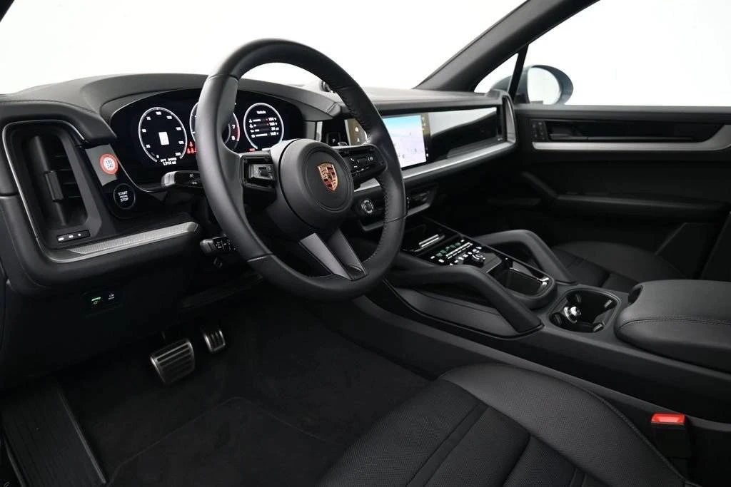 2026 Porsche 9Y0/9Y3 Cayenne S - Image 4 of 4
