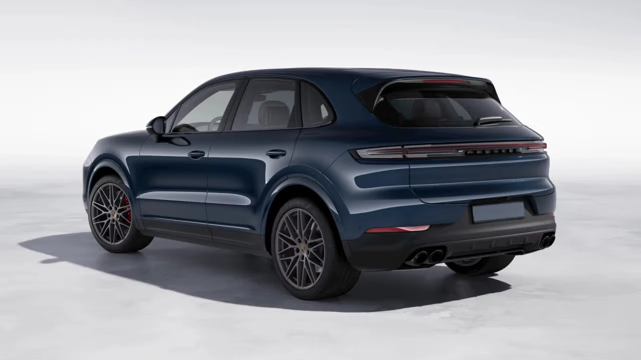 2026 Porsche Cayenne - Image 20 of 30