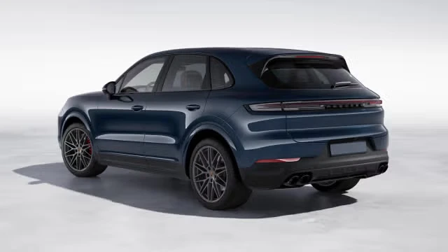 2026 Porsche Cayenne - Image 18 of 30