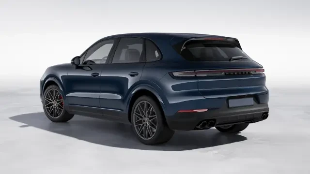 2026 Porsche Cayenne - Image 22 of 30