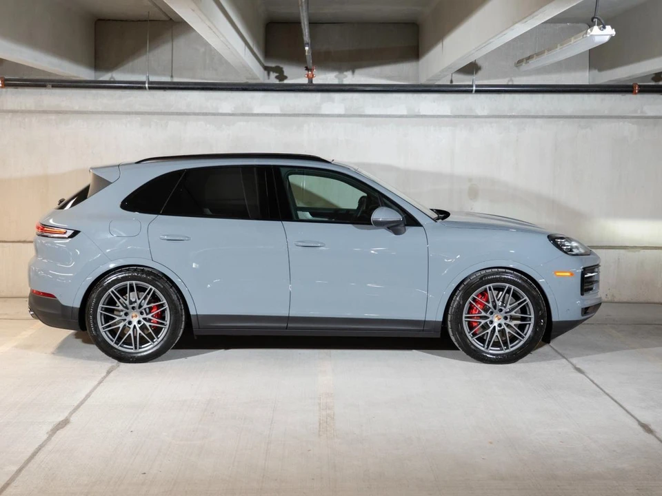 2026 Porsche 9Y0/9Y3 Cayenne S - Image 8 of 28