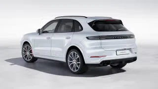 2026 Porsche Cayenne - Image 17 of 30