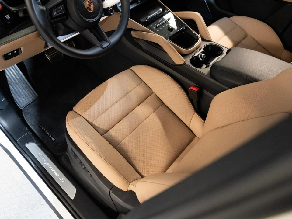 2026 Porsche 9Y0/9Y3 Cayenne S - Image 15 of 27