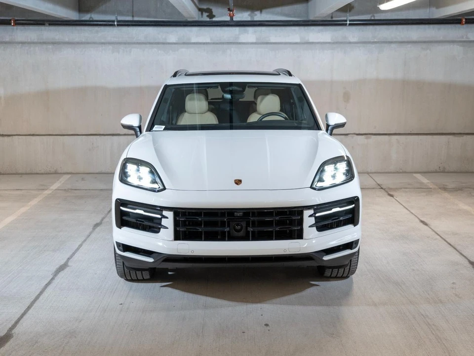 2026 Porsche 9Y0/9Y3 Cayenne S - Image 7 of 27