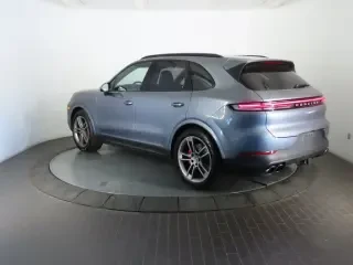 2026 Porsche 9Y0/9Y3 Cayenne S - Image 21 of 31